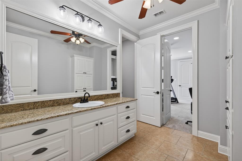 Twelve Oaks - Residential