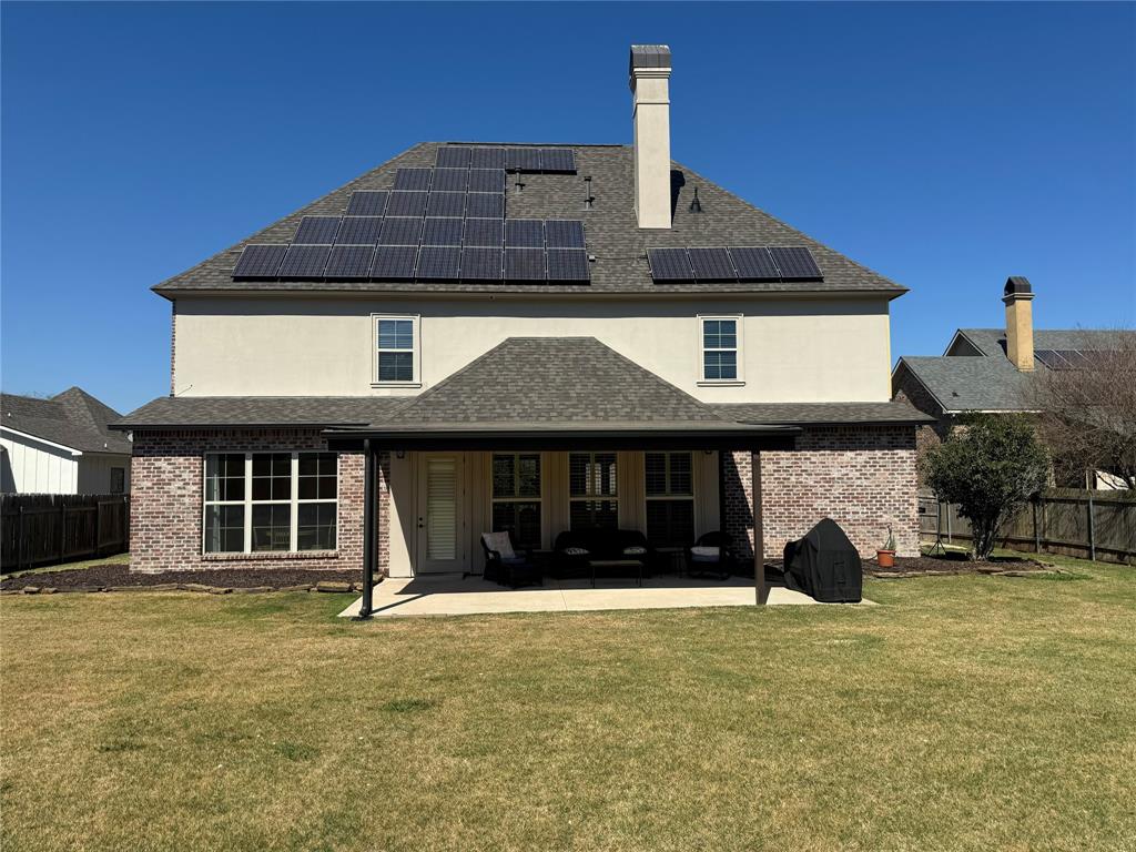 Twelve Oaks - Residential