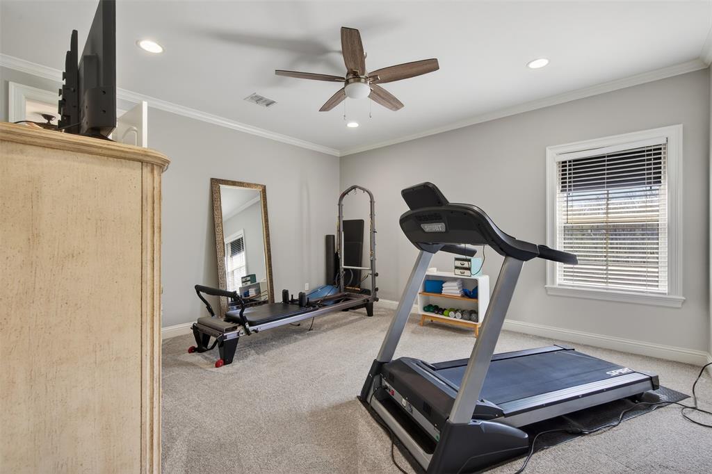 Twelve Oaks - Residential