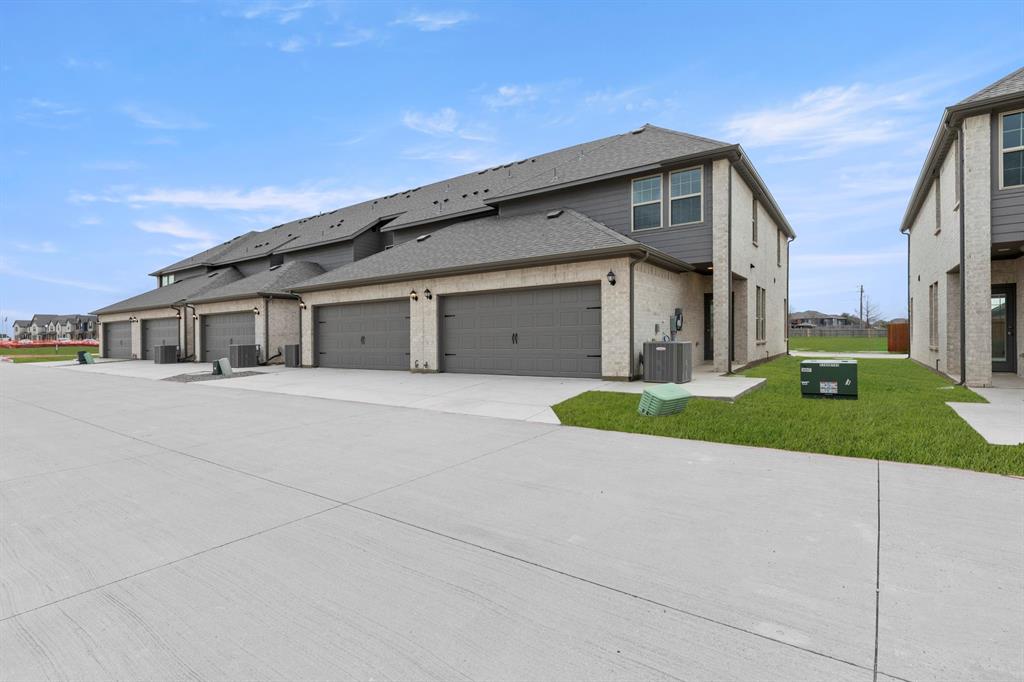 Sanger Circle - Residential