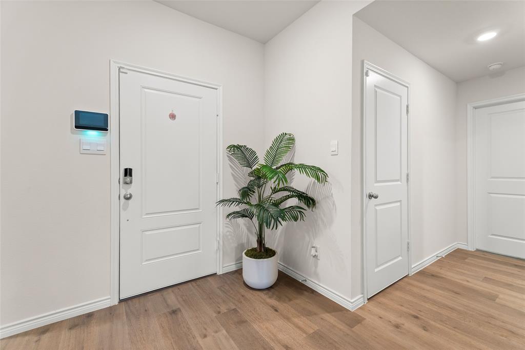 1517 Blossom Court Drive