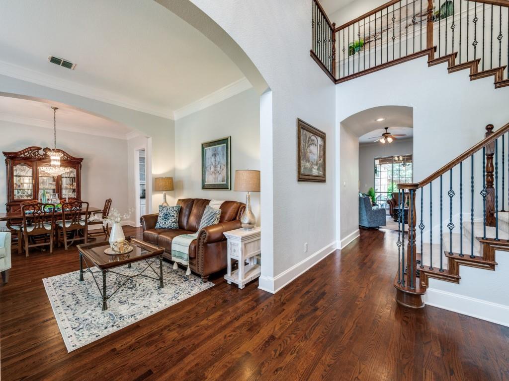 1240 Sunland Park Drive