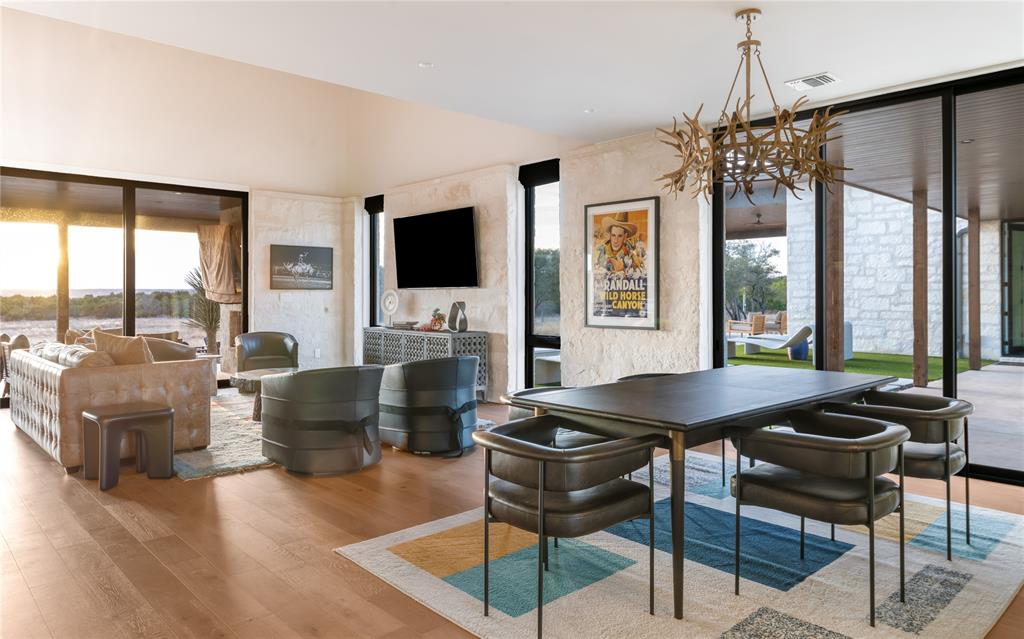 5579 County Road 2013