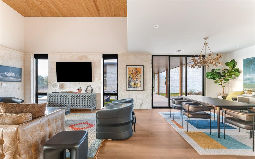 5579 County Road 2013