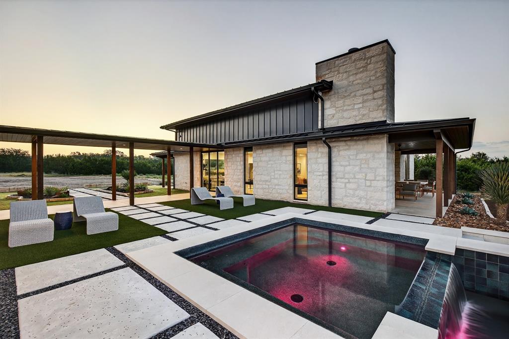 5579 County Road 2013