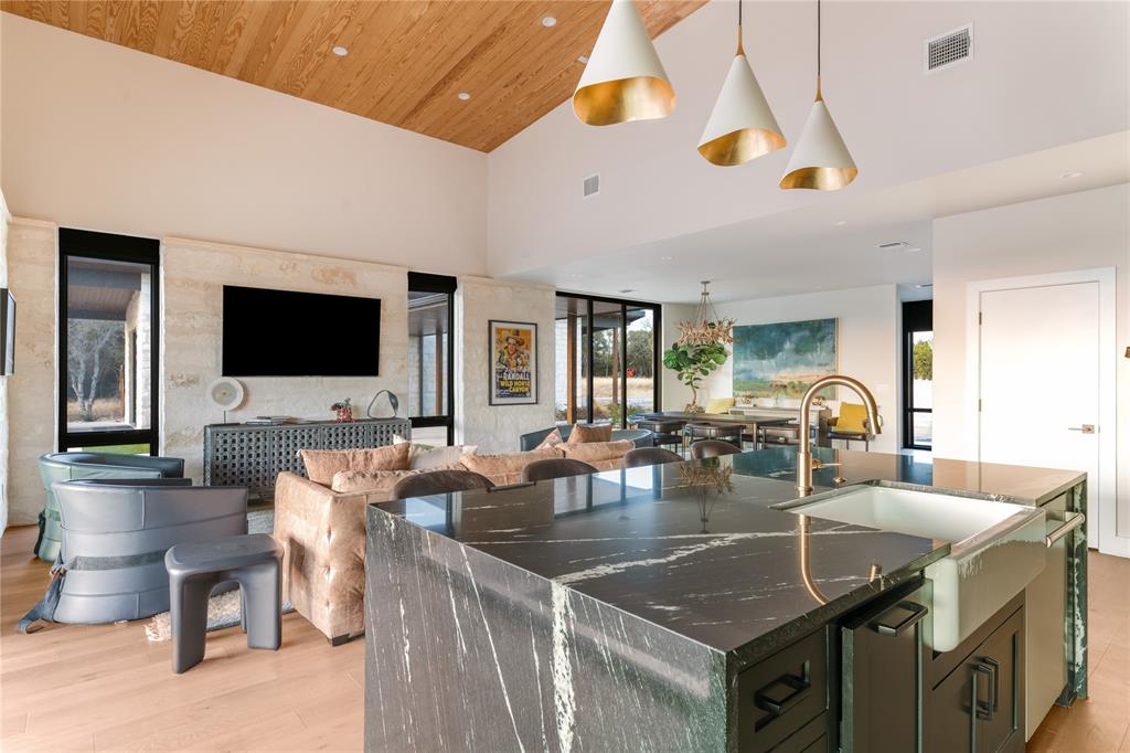 Ranch Estate - Residential