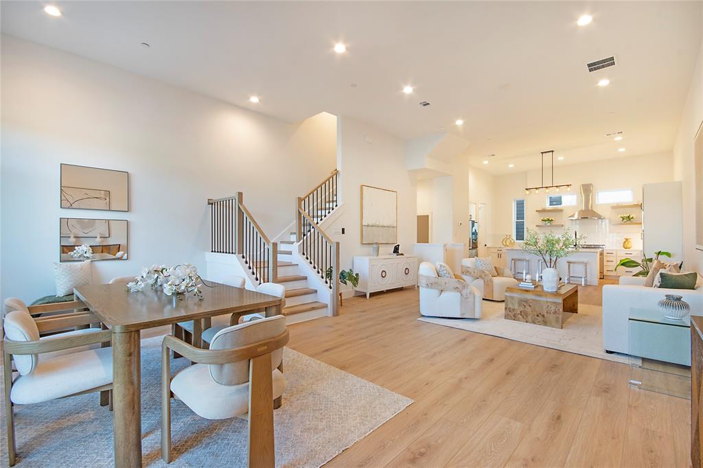 Riverset - Residential