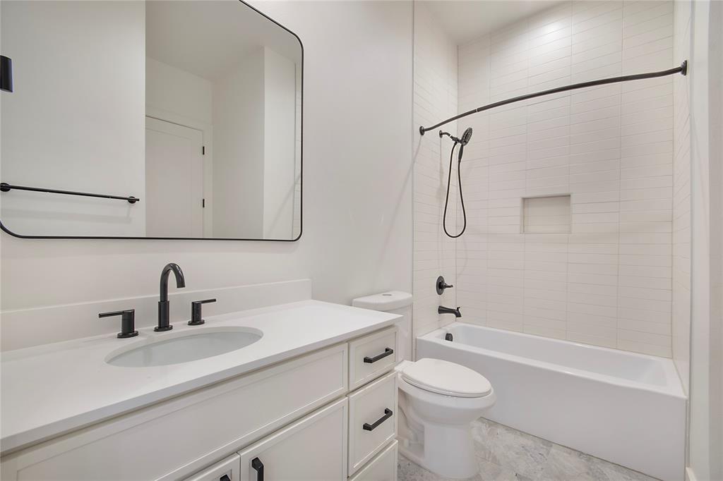 Riverset - Residential