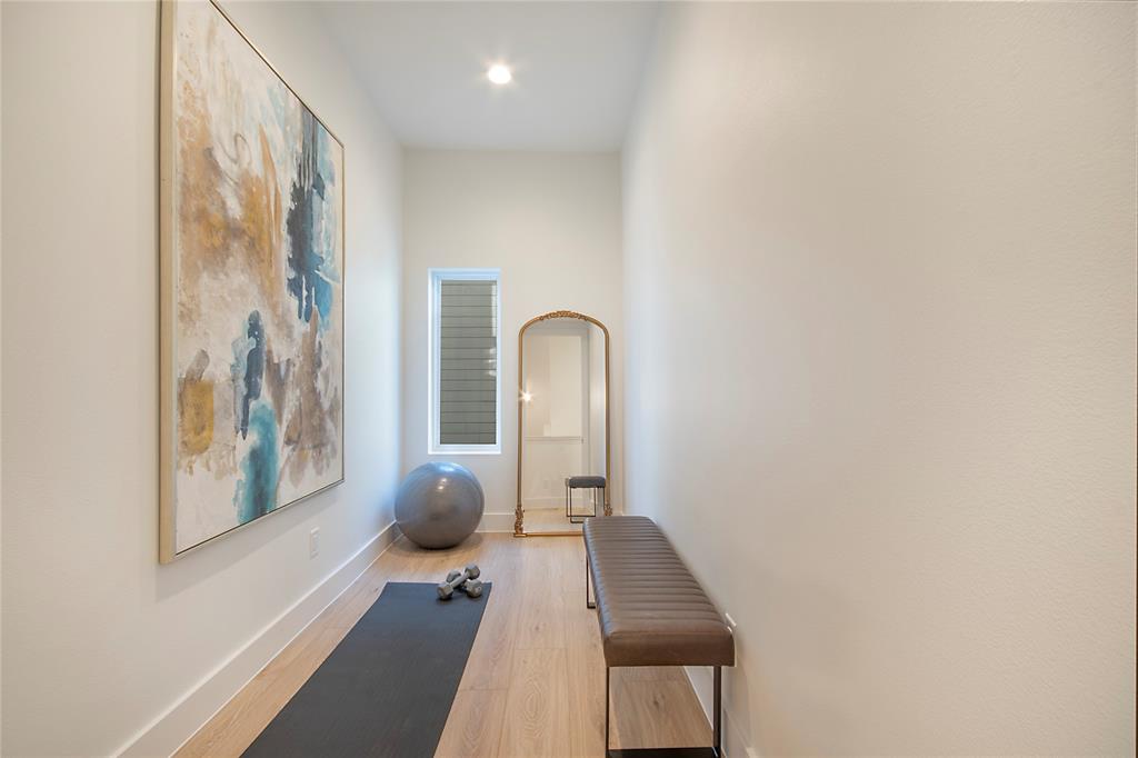 Riverset - Residential