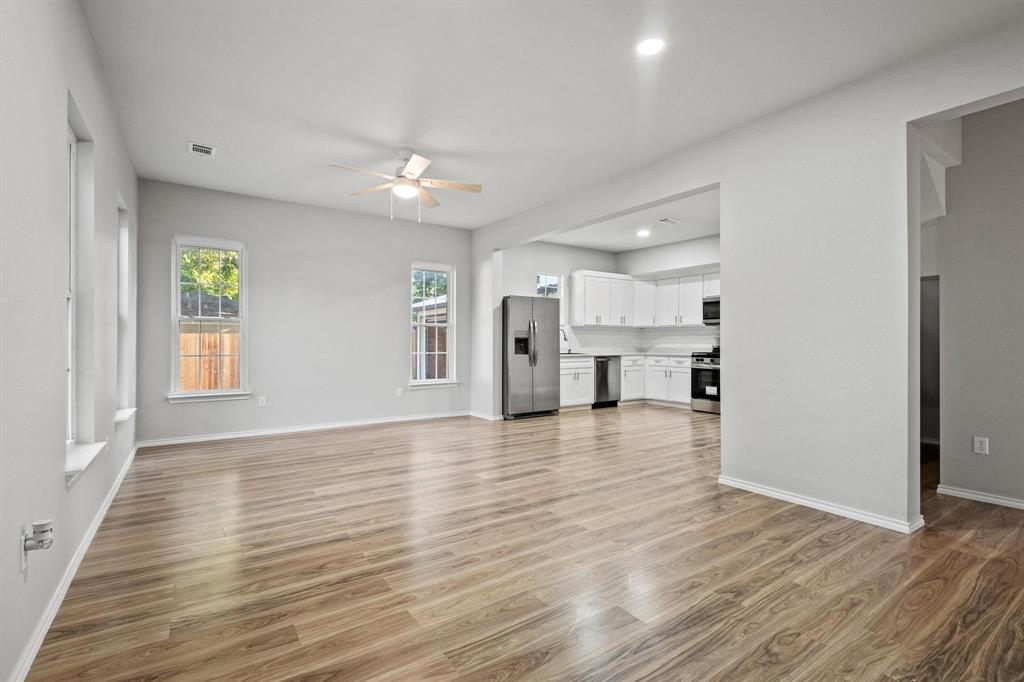 821 Doss Street