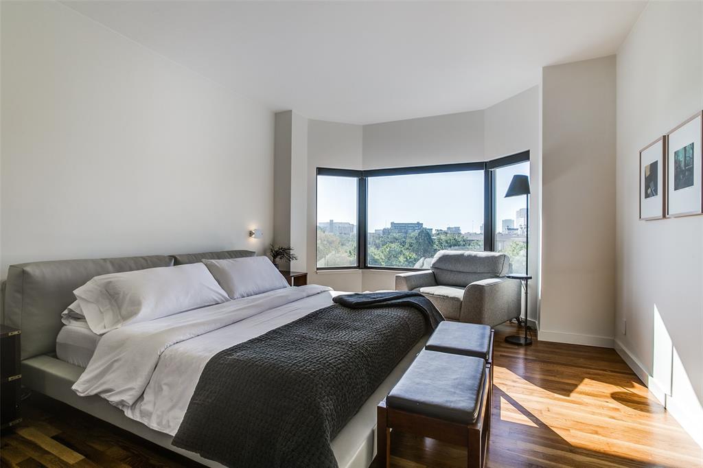 La Tour Condo - Residential Lease