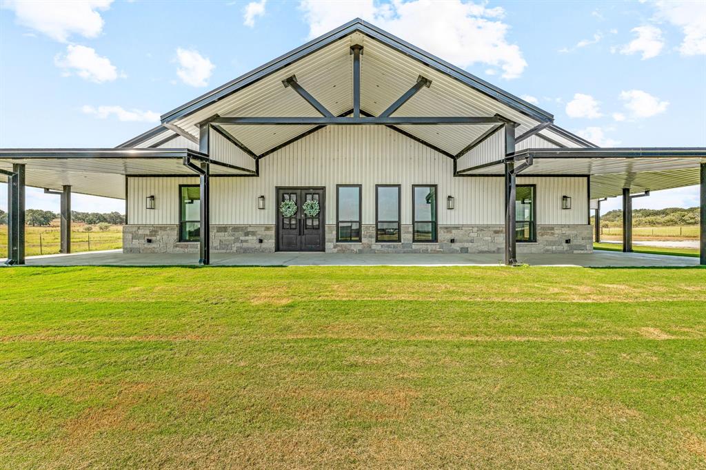 385 Private Road 1733