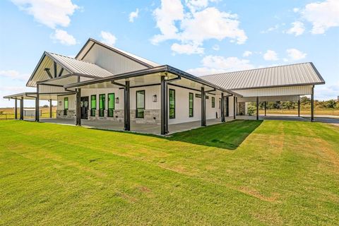 385 Private Road 1733 Stephenville TX 76401