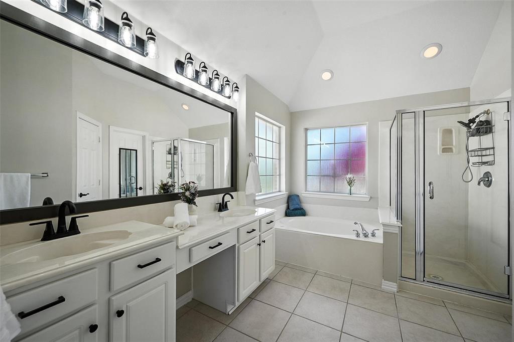 Frisco, Texas 75033, United States, 5 Bedrooms Bedrooms, ,4 BathroomsBathrooms,Residential,Active,129987