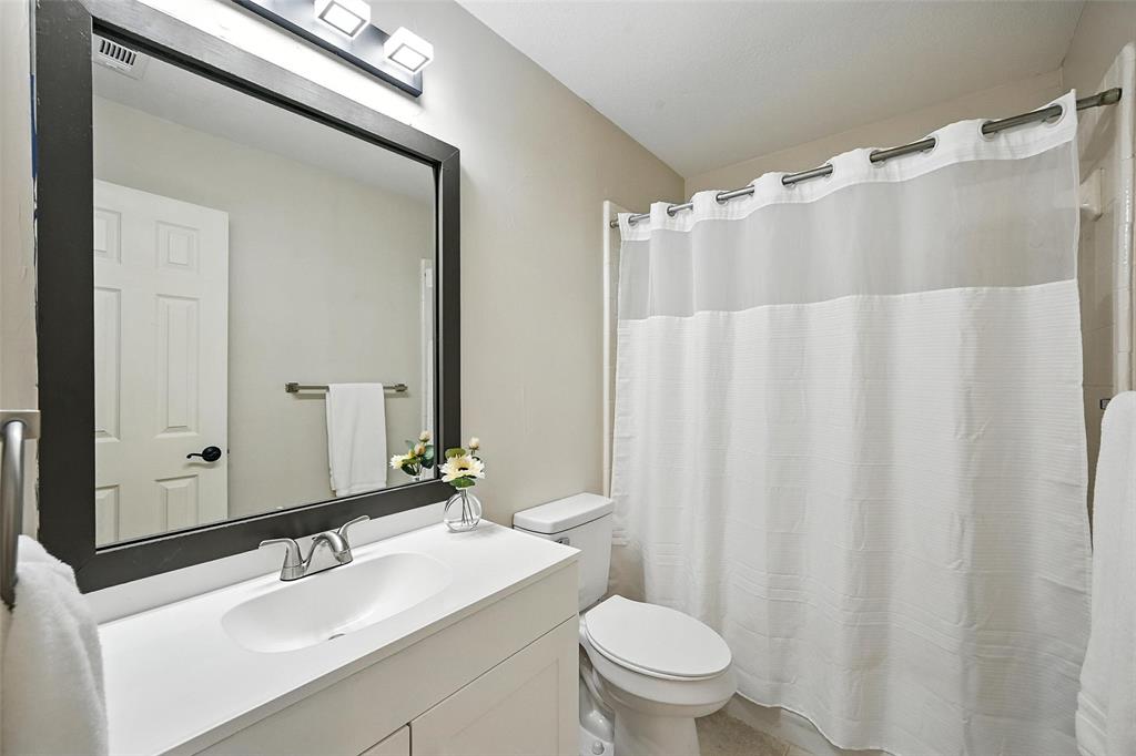 Frisco, Texas 75033, United States, 5 Bedrooms Bedrooms, ,4 BathroomsBathrooms,Residential,Active,129987