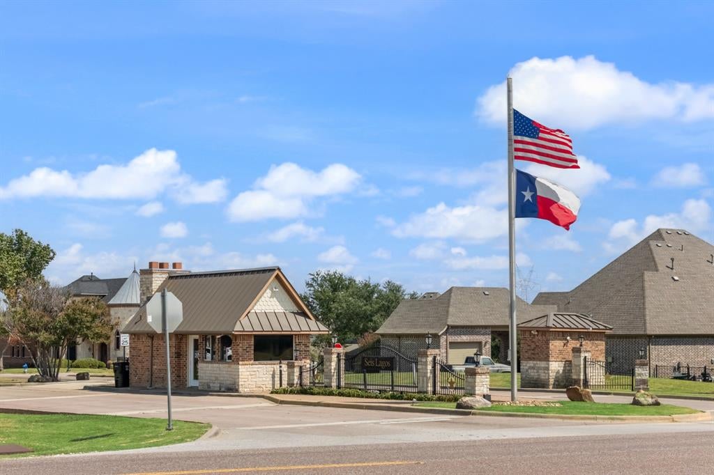 403 Riva Ridge