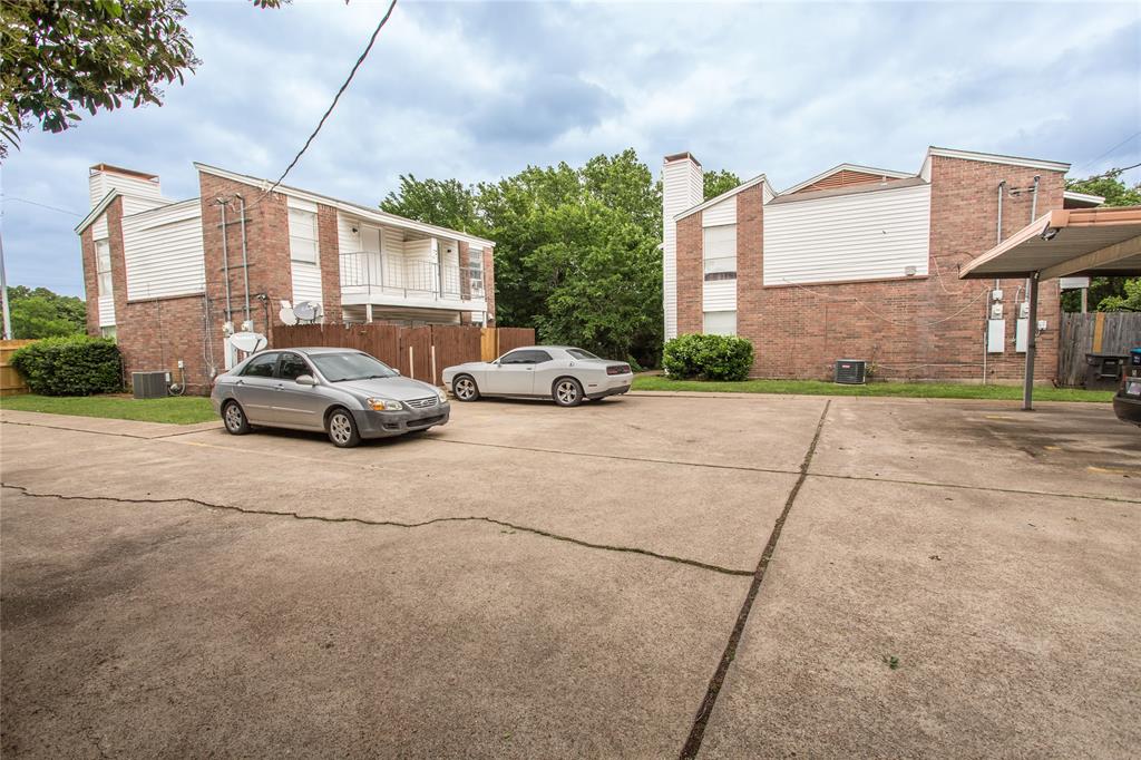 North Meadowbrook Estates - Residential Income