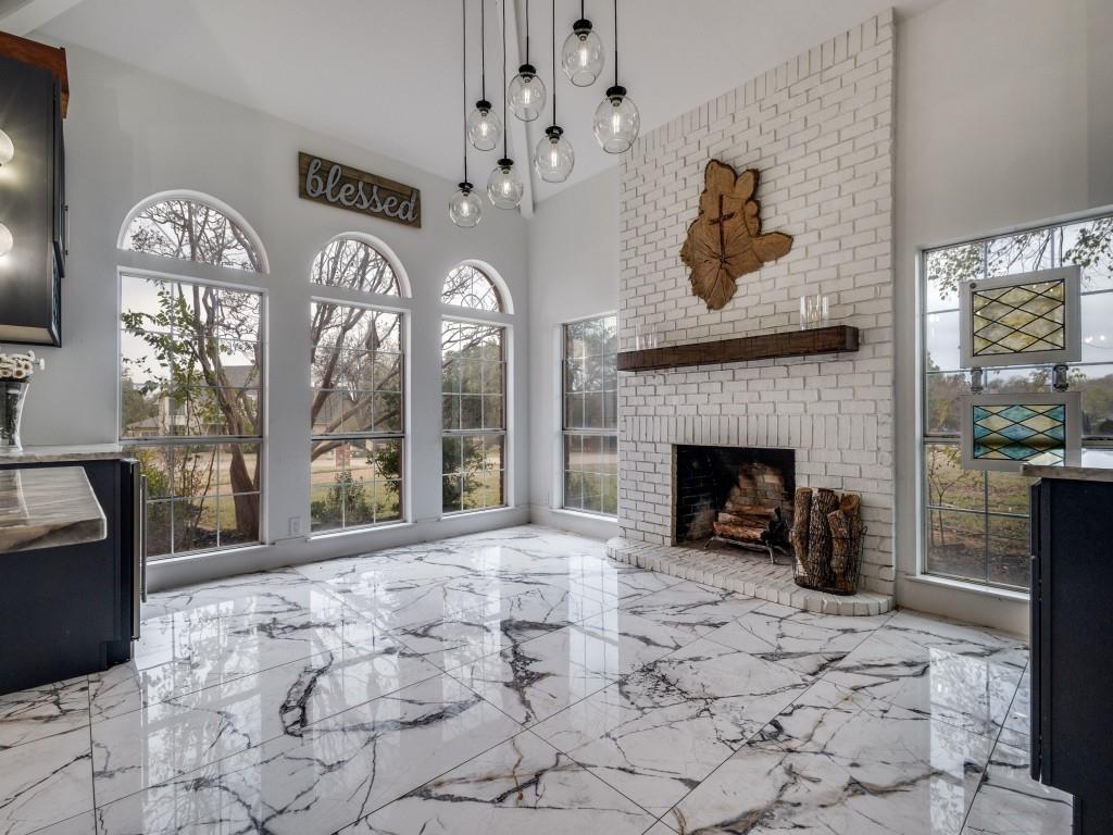 140 Twin Lakes Drive