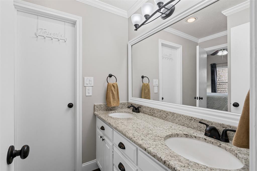 The Lodge Of Granbury - Residential