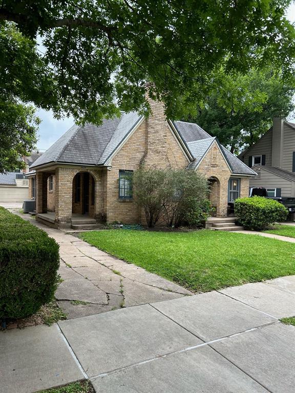 3629 Granada Avenue