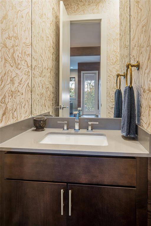 HAWTHORNE STREET TOWNHOMES - Residential Lease