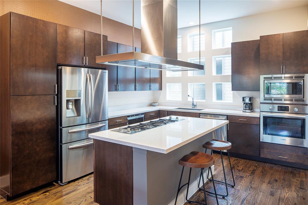 HAWTHORNE STREET TOWNHOMES - Residential Lease