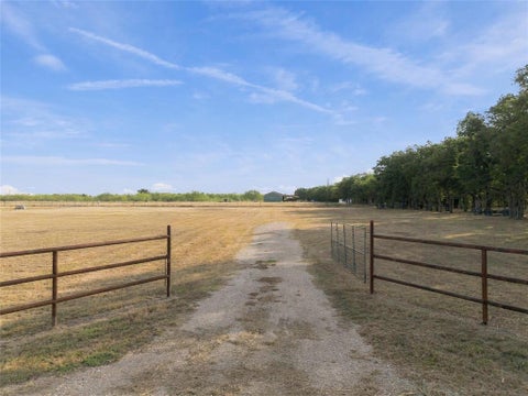 Photo of 2.82 KATTNER, Riesel, TX 76682 (MLS # 21402509)