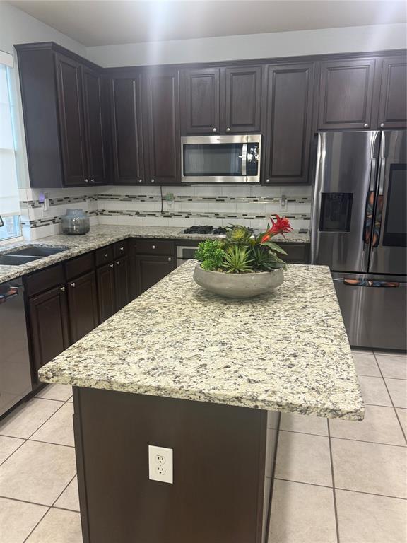 Wellington Of Flower Mound Ph - Residential Lease