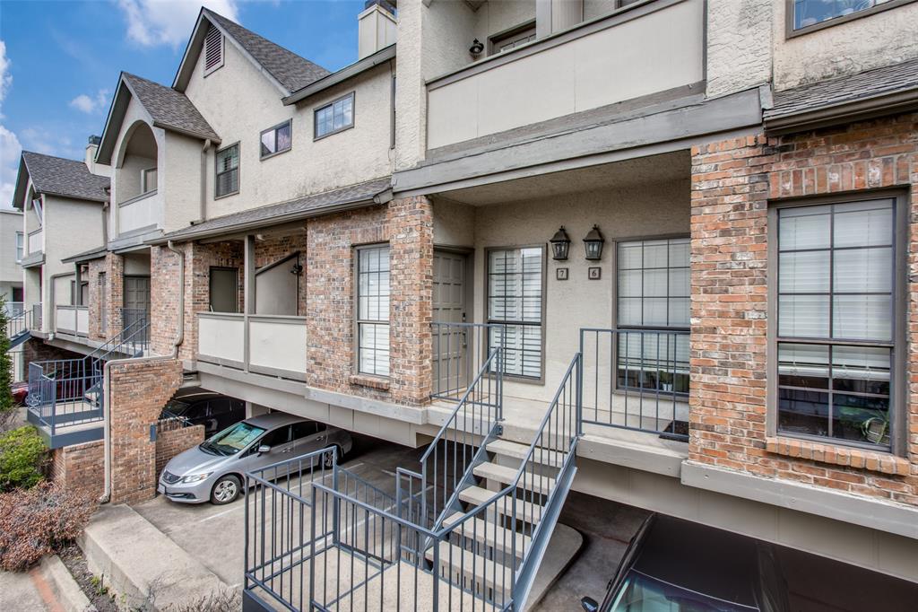 Barrington Oaks At Turtle Creek - Residential