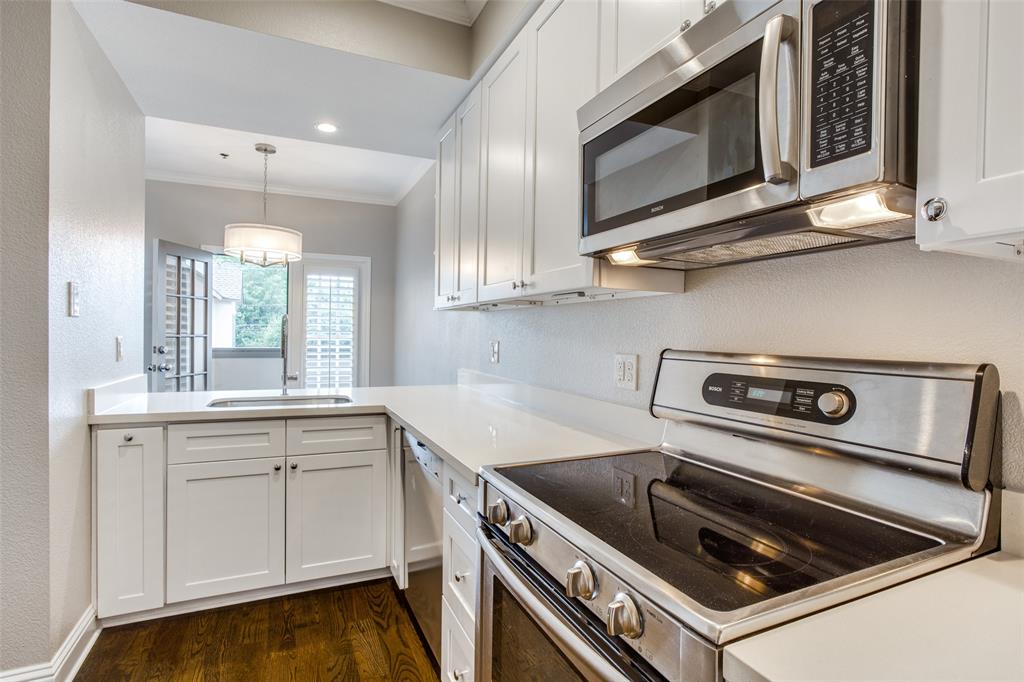 Barrington Oaks At Turtle Creek - Residential