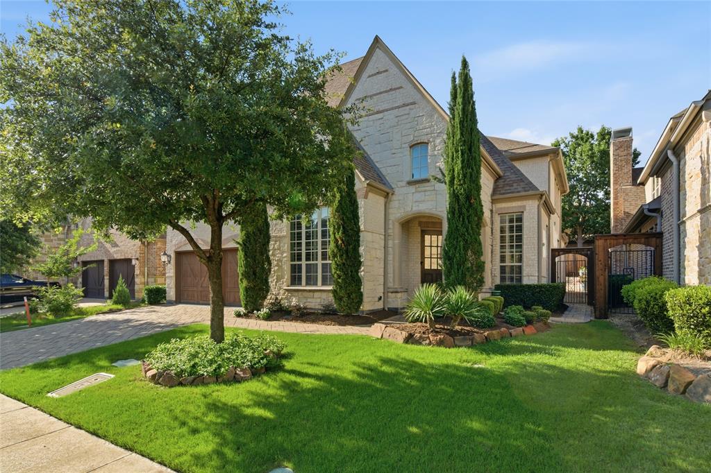 645 Clearwater Drive