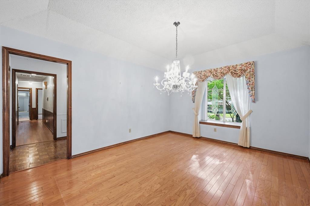 2900 Greenbrook Drive