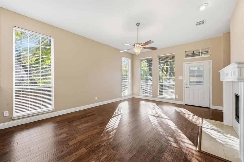 Highland Village, Texas 75077, United States, 5 Bedrooms Bedrooms, ,4 BathroomsBathrooms,Residential,Active,240280