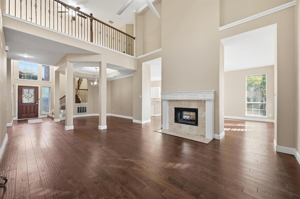 Highland Village, Texas 75077, United States, 5 Bedrooms Bedrooms, ,4 BathroomsBathrooms,Residential,Active,240280