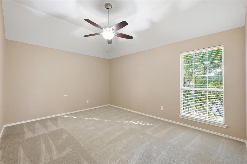 Highland Village, Texas 75077, United States, 5 Bedrooms Bedrooms, ,4 BathroomsBathrooms,Residential,Active,240280