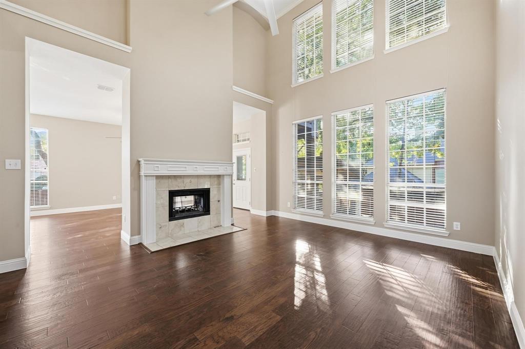 Highland Village, Texas 75077, United States, 5 Bedrooms Bedrooms, ,4 BathroomsBathrooms,Residential,Active,240280