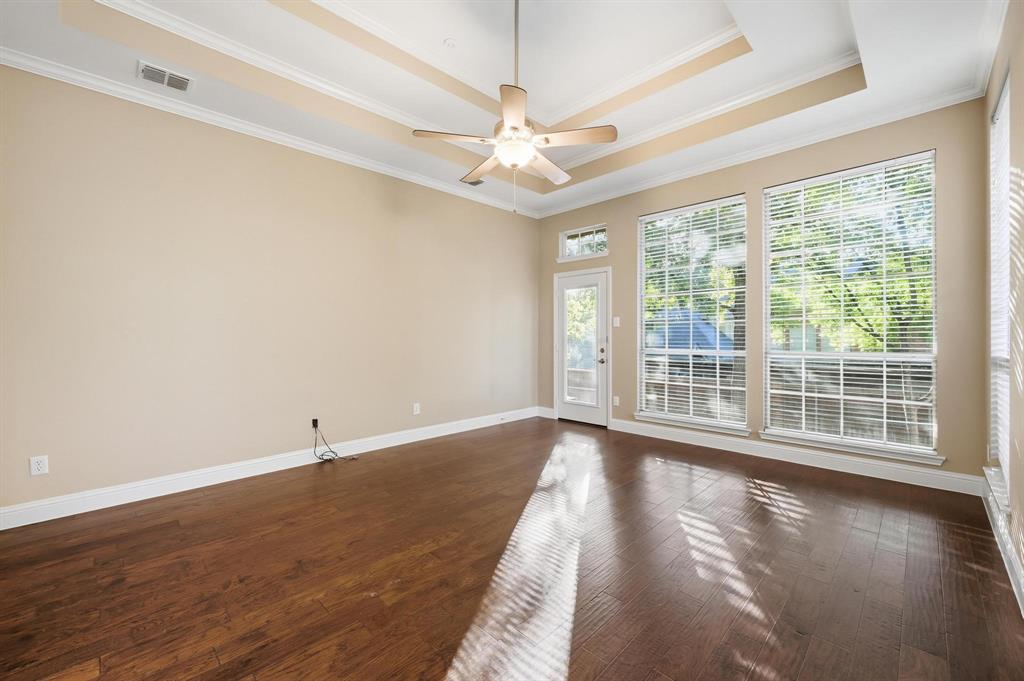 Highland Village, Texas 75077, United States, 5 Bedrooms Bedrooms, ,4 BathroomsBathrooms,Residential,Active,240280