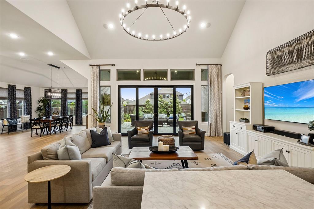 12136 Cheyenne Moon Lane