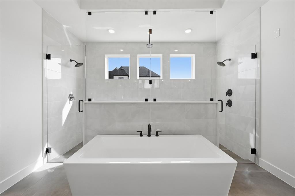 Mustang Lakes - Residential