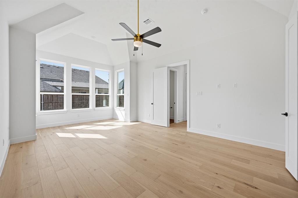 Mustang Lakes - Residential