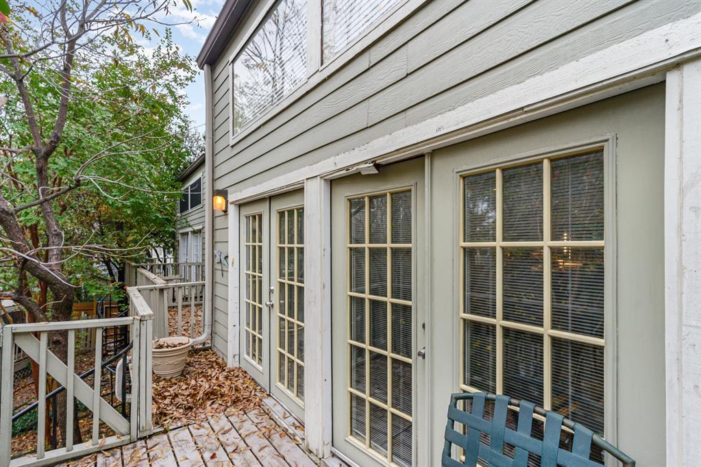 Woodridge Condos - Residential