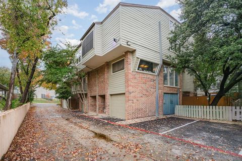 6808 Eastridge Drive 12- B3 Dallas TX 75231