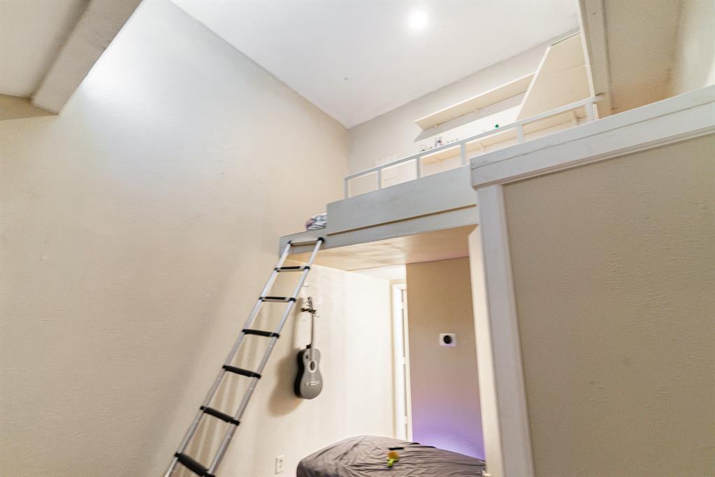 Woodridge Condos - Residential