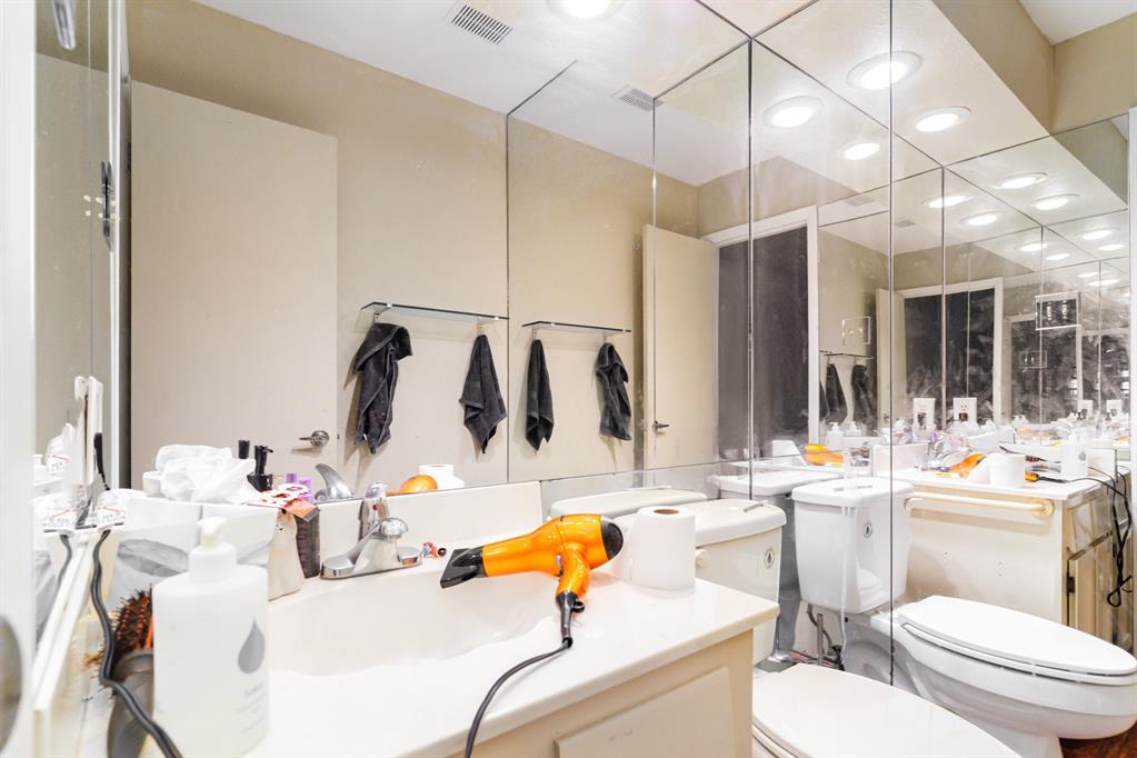 Woodridge Condos - Residential