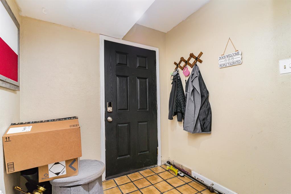 6808 Eastridge Drive 12- B3