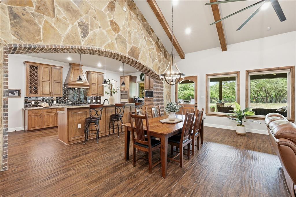 321 Arborview Drive