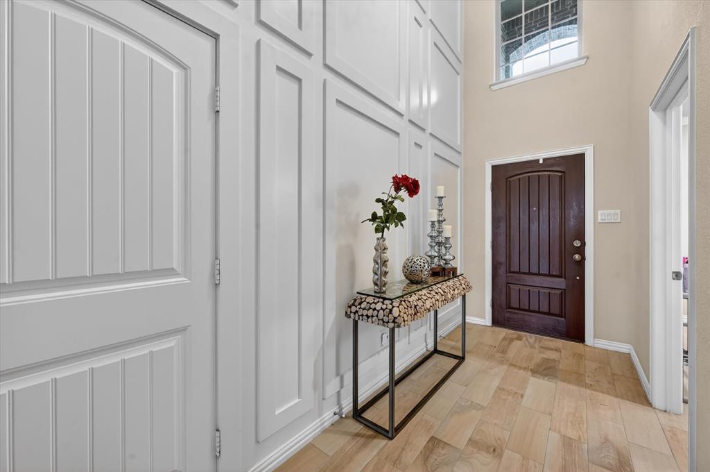 11713 Lake Front Drive