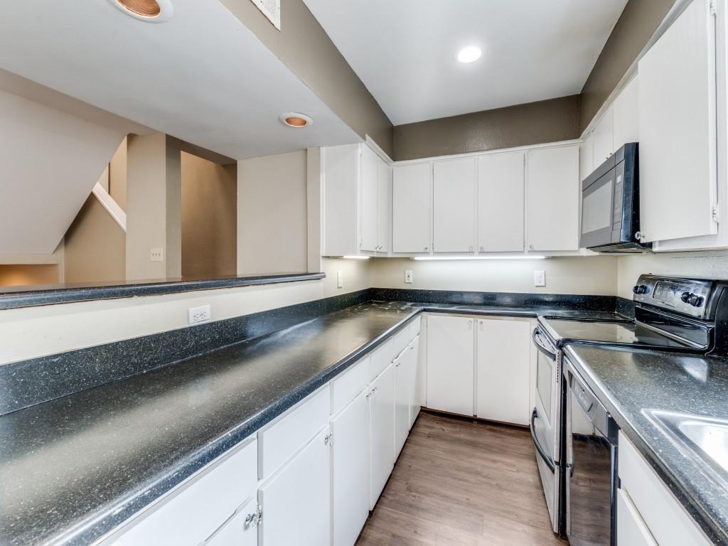 Leona Condo - Residential