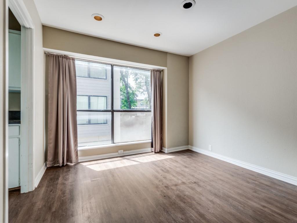 Leona Condo - Residential