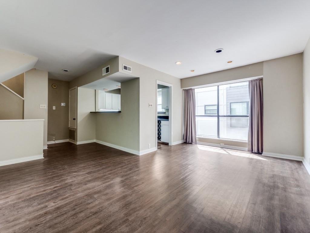 Leona Condo - Residential